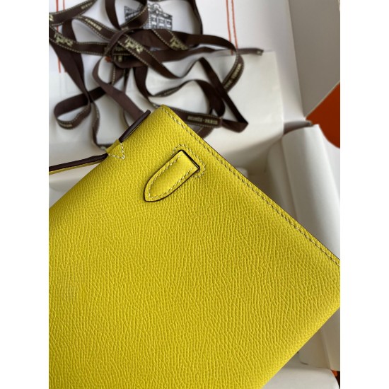 Hermes Kelly Pochette Handmade Bag In Lime Epsom Calfskin