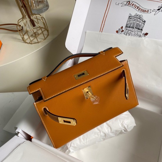 Hermes Kelly Pochette Handmade Bag In Gold Swift Calfskin