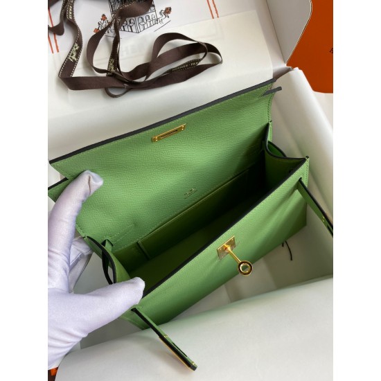 Hermes Kelly Pochette Handmade Bag In Vert Cypres Epsom Calfskin