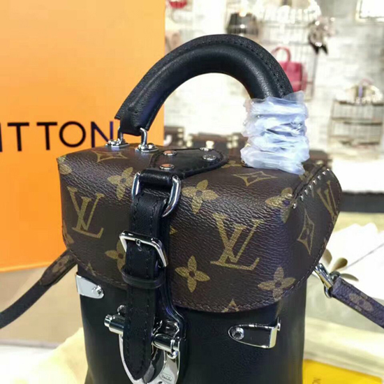 Louis Vuitton M43039 Camera Box Crossbody Bag Monogram Canvas