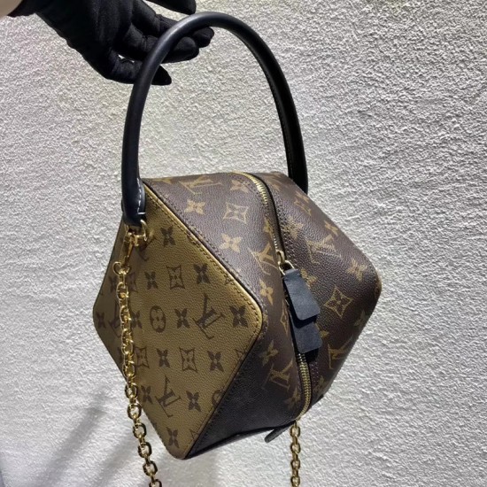 Louis Vuitton Square Chain Small Bag M62791 Monogram Canvas