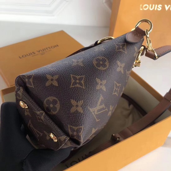 Louis Vuitton V Tote MM Monogram Canvas M43948